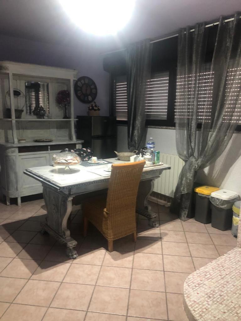 Suite Viola@ Legnano Esterno foto